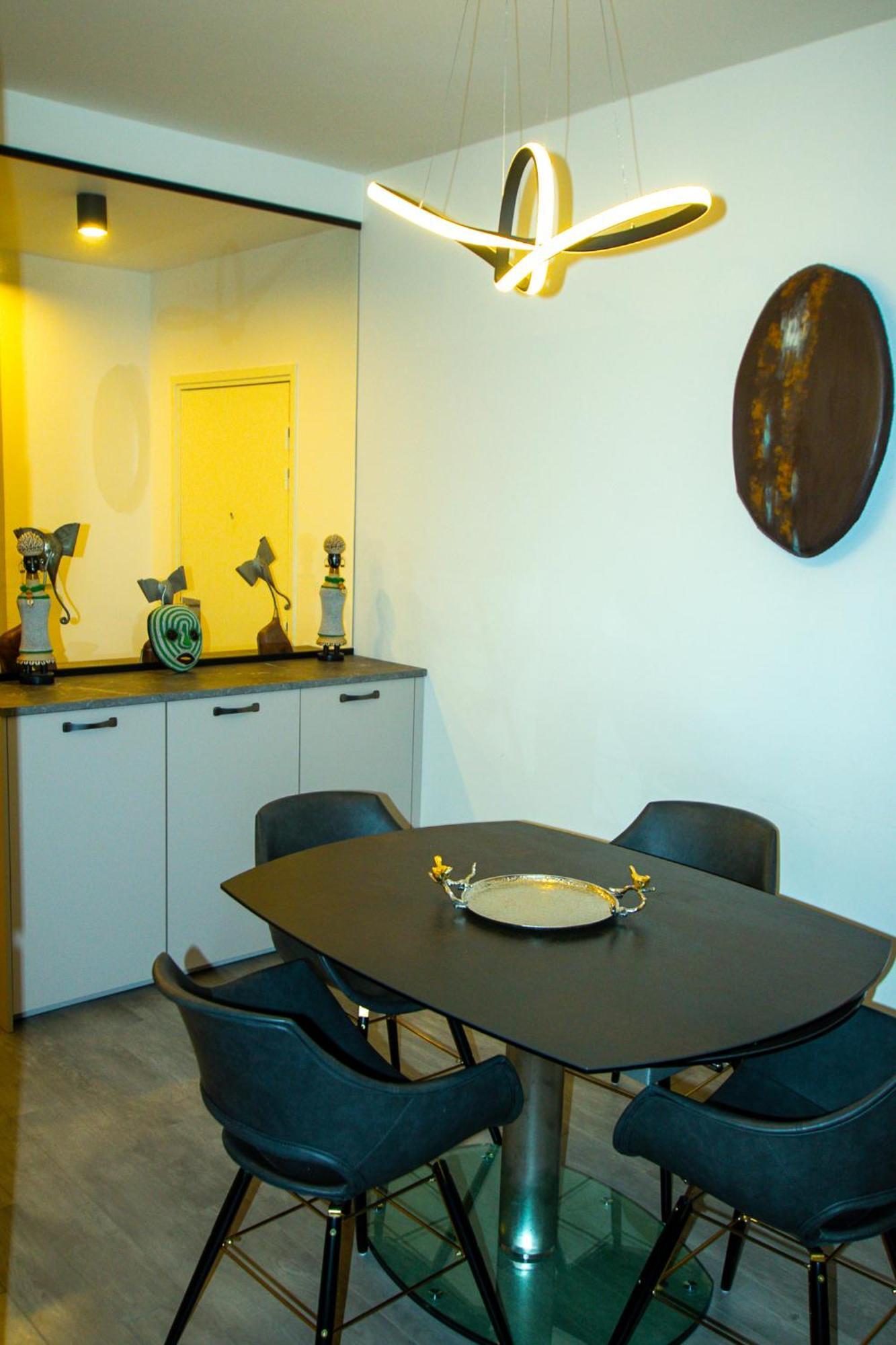 Skyview Luxury Appartement A Μοντεβρέν Εξωτερικό φωτογραφία